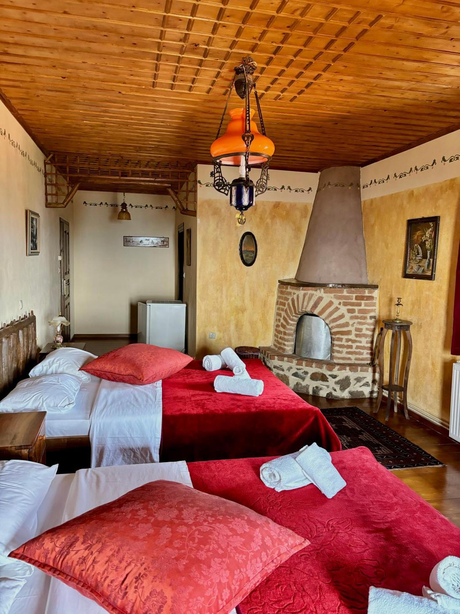 Iaspis Guesthouse Sidhirokhórion Exterior foto